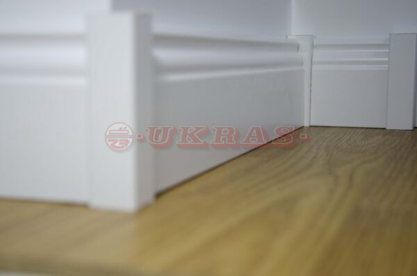 Stubići za lajsne mdf bela folija -0